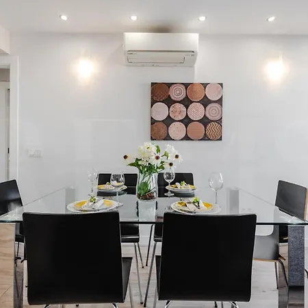 Spacious With A View - Historic Center By Rems Apartament *