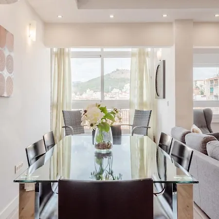 Apartament Spacious With A View - Historic Center By Rems *