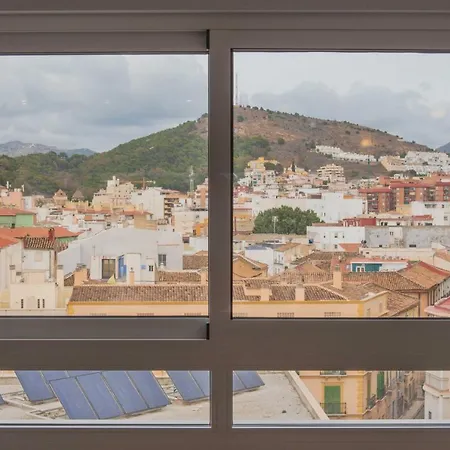 Spacious With A View - Historic Center By Rems