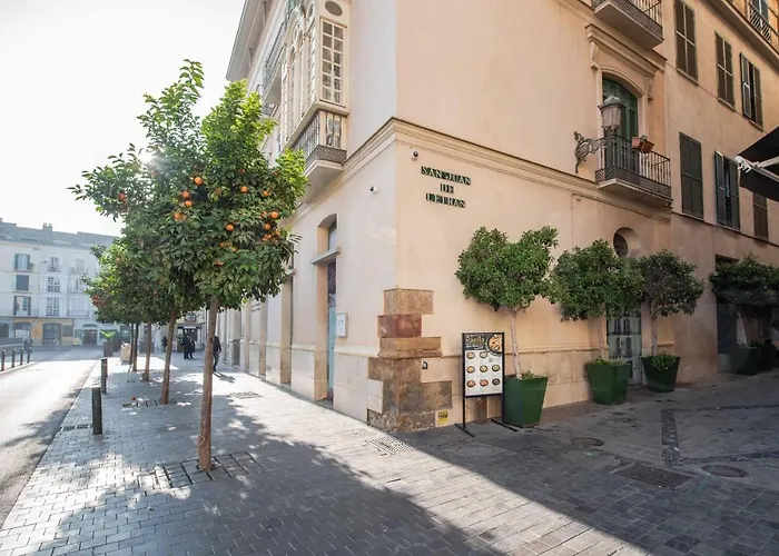 Spacious With A View - Historic Center By Rems *